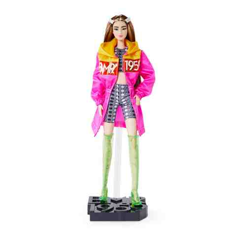 Кукла Mattel Barbie в розовом плаще арт. 3481908